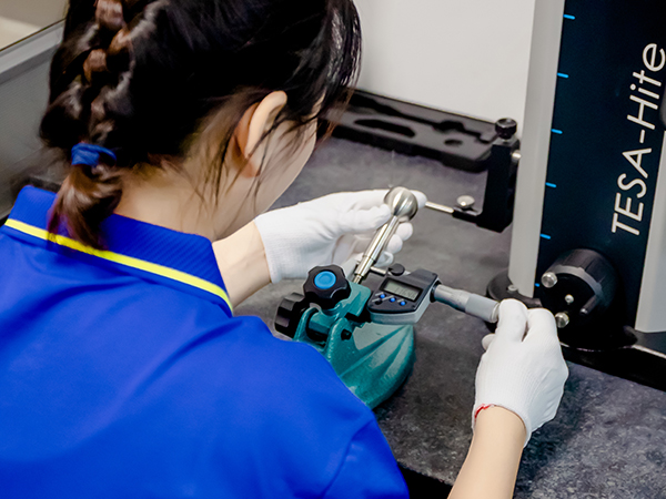 朗加精密-在線檢測